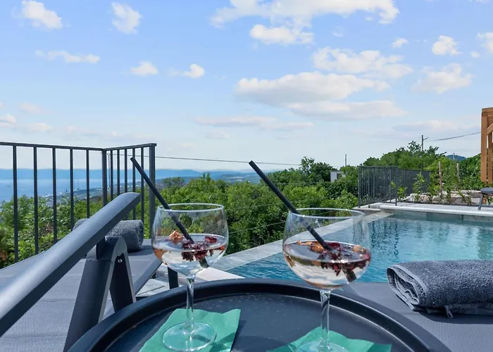 Garden - Infinity Pool, Jacuzzi, Sauna And Panoramic Sea View Hreljin