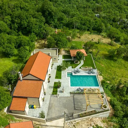 Garden - Infinity Pool, Jacuzzi, Sauna And Panoramic Sea View Hreljin