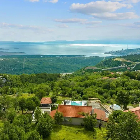 Garden Heated Infinity Pool, Jacuzzi, Sauna And Panoramic Sea View Hreljin