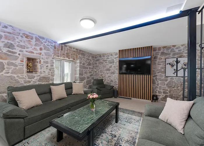 Garden - Infinity Pool, Jacuzzi, Sauna And Panoramic Sea View Vila *