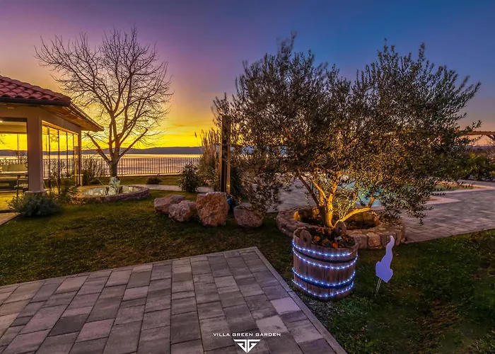 Garden - Infinity Pool, Jacuzzi, Sauna And Panoramic Sea View Vila *